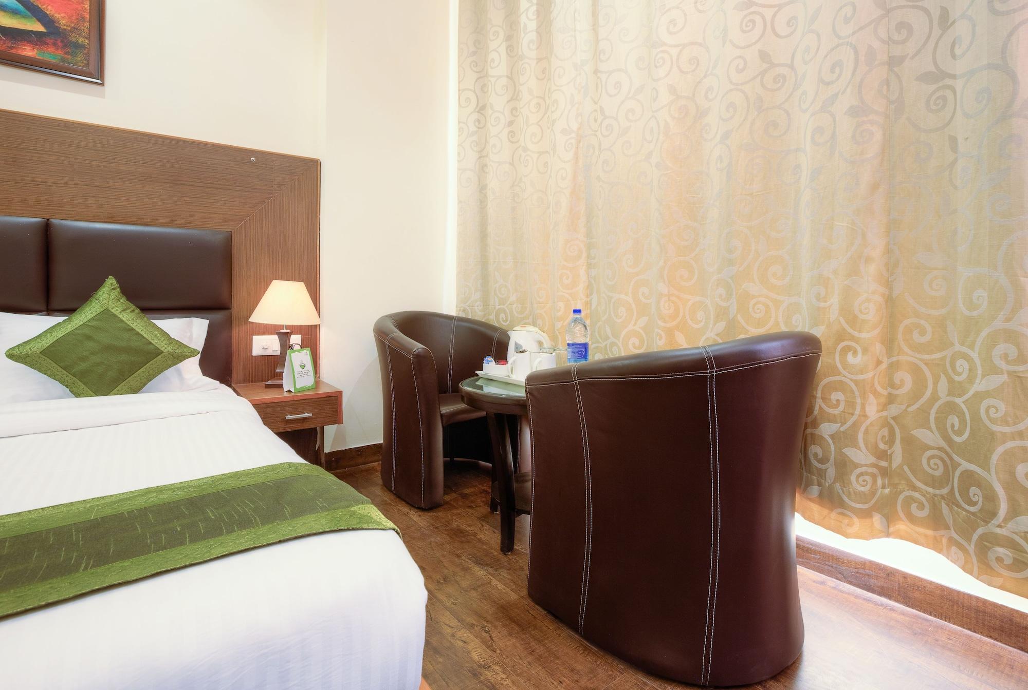 Treebo White Castle, Gurgaon Hotel Kültér fotó